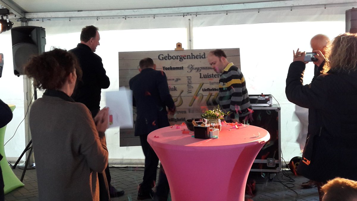 HansFreije tweet media