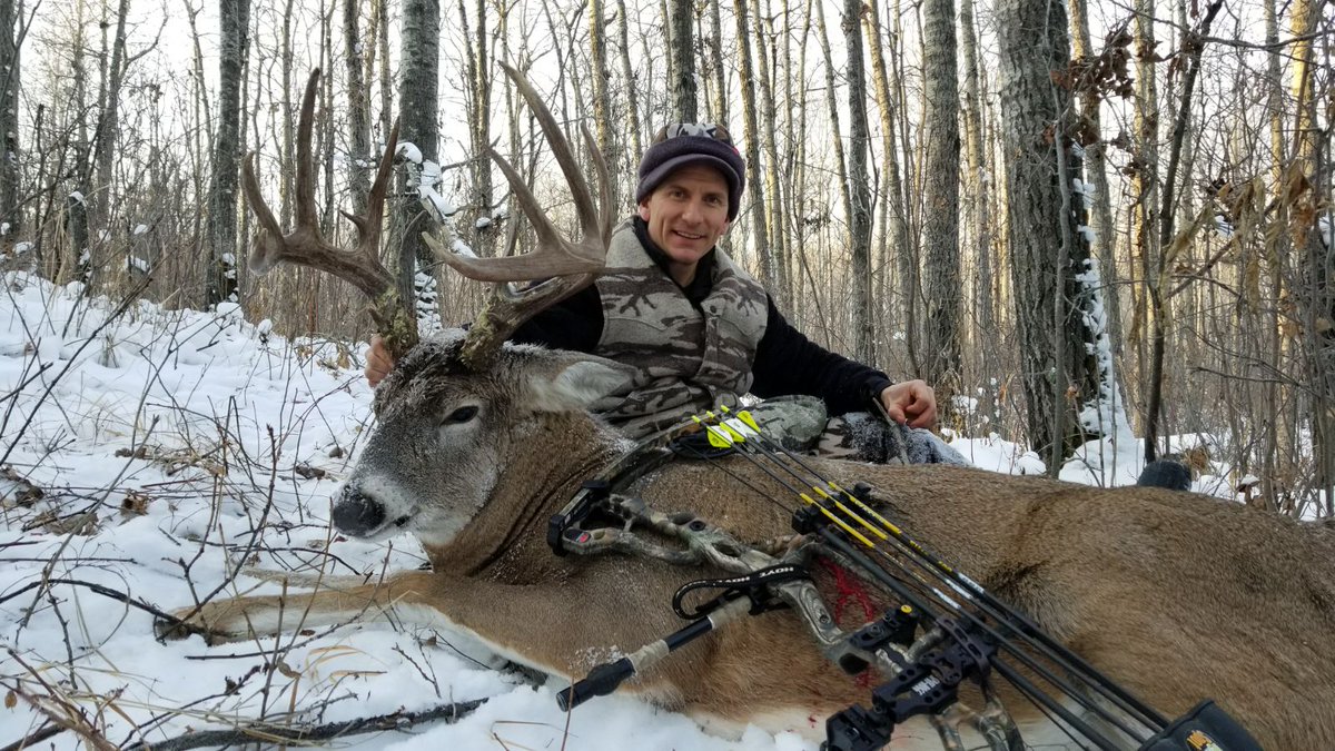 ryantkohler's tweet photo. Alberta bowzone giant...lost for words...#bowhunt https://t.co/fTwSqofyBM