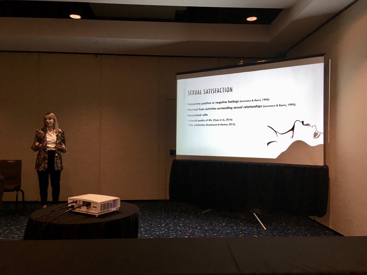 UNBFamilyLab's tweet photo. #YFRL member and undergraduate student Sofia Walmark presenting at #SSSS2017 in Atlanta on the topic of paraphilias and sexual satisfaction! Job well done, Sofia. 
#sexresearch #UNB #onlyhere https://t.co/AUzWkdxEAp