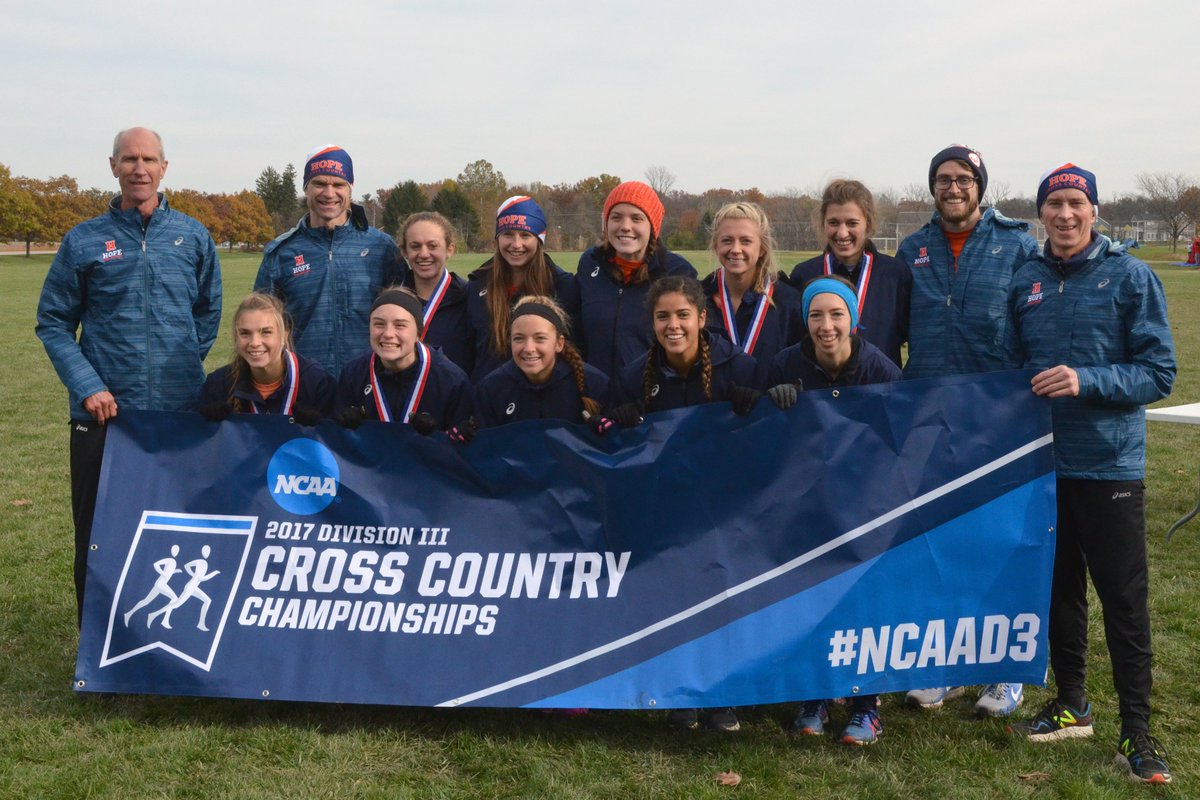 Your <a href="/HopeCollege/">Hope College</a> 2017 <a href="/NCAADIII/">NCAA Division III</a> Great Lakes Regional women's cross country champions! ⚓🏆 #bestrongbetrue