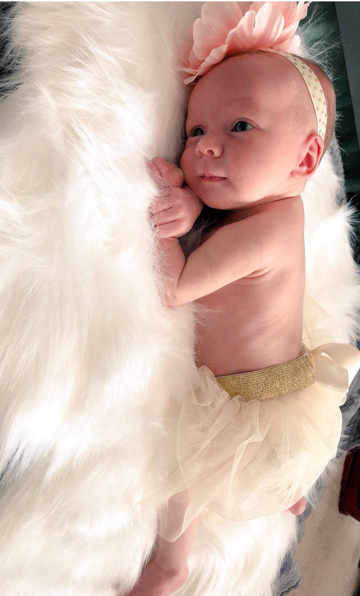 KameronCooper's tweet photo. MY GIRL 😍 https://t.co/bJEt9GT7GZ