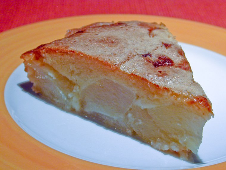 clotildenet's tweet image. This cake is an heirloom of the Dusoulier family. Want to adopt it? chocolateandzucchini.com/recipes/cakes-…