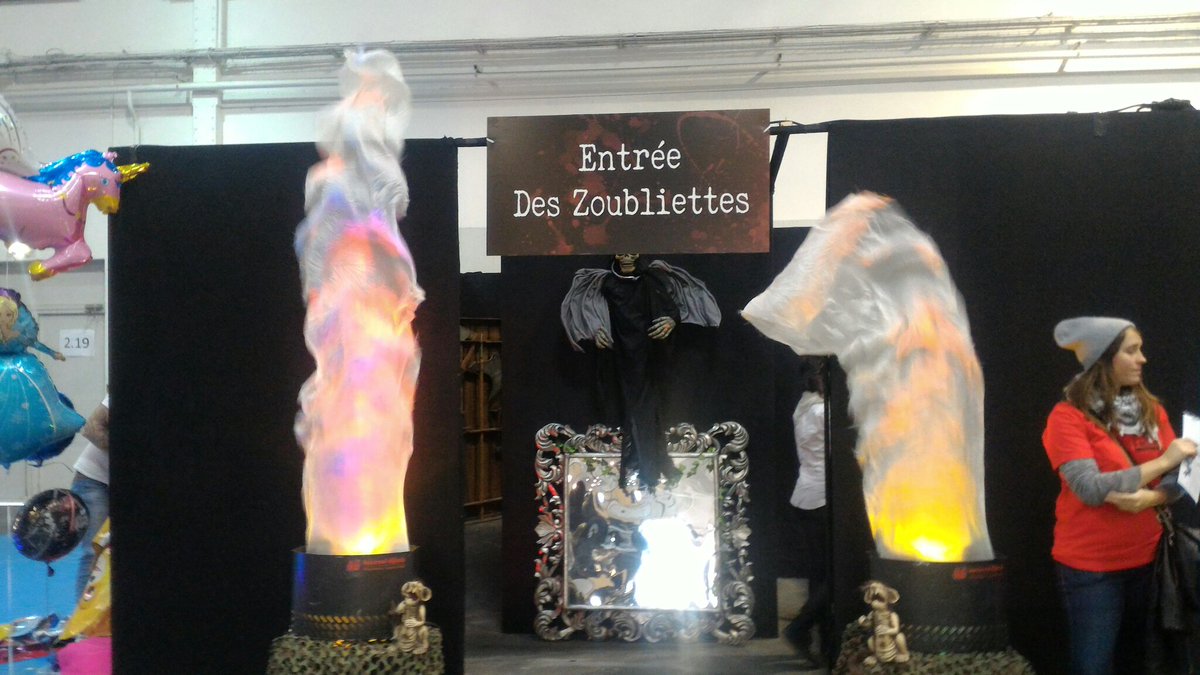 PassionaGeek's tweet photo. Et si vous êtes (encore) là demain, n'oubliez pas d'aller voir l'expo Harry Potter et le labyrinthe des Zoubliettes!
#HeroFestival #HF2017 #HFSaison4 https://t.co/gnAKVAjhYq