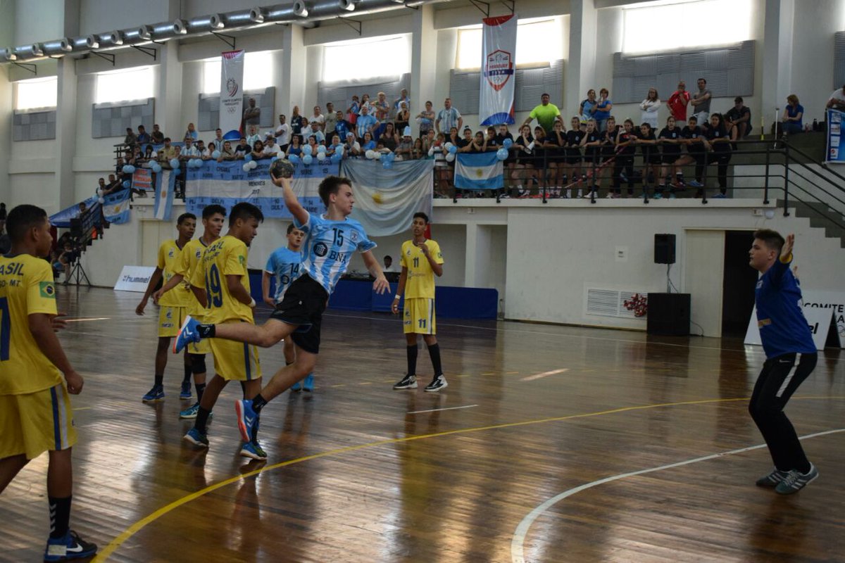 #Asunción2017🇵🇾Sudamericano Menor | 5° fecha | 15' 2T | Torneo masculino | 🇦🇷 Argentina 22-19 Brasil 🇧🇷