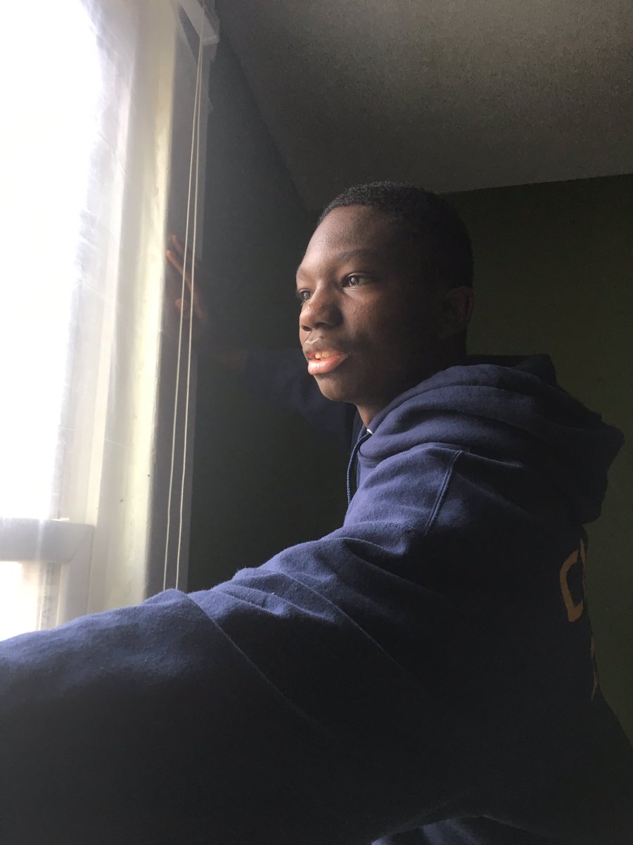 MollyBPrince's tweet photo. The Student Senate @Collegiate1915 insulated 30+ windows for 3 families today with #ProjectWarm! These kids care & make change happen! https://t.co/MCzrZbbvbq