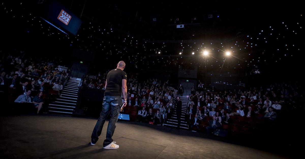 SpeakerSeekerUK's tweet photo. Coming off a spectacular #Made17 you can catch our @BradBurton keynoting @TheBizExpos Tue - Birmingham & Wed - Nottingham and Thur/Fri @TheBusinessShow London. Busy lad! https://t.co/PHw82DAwFx π¬π§π¦π₯ https://t.co/czVM4dmYPt