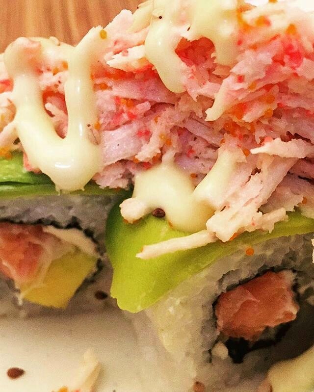 elmenuvirtual's tweet photo. Así como luce sabe Nuestro #PhiladelphiaRoll #Sushi con sabor a Gloria ...!
Que más que decir si ya me dio hambre !! @takasushi
#MenuTaka ♥️ https://t.co/cnu7OMmROE