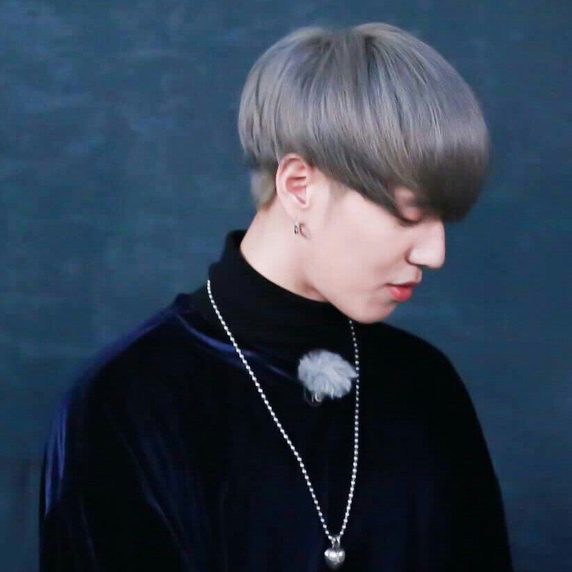 bamspics's tweet photo. 171109 • invented beauty https://t.co/z4m6ajFV7A
