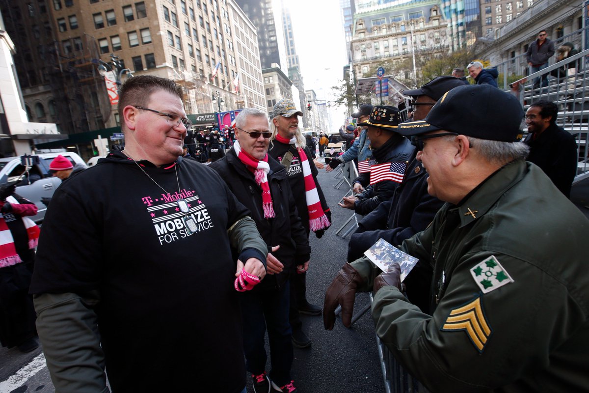 JohnLegere's tweet image. Proud to see so many @TMobile employees in the Veteran’s Day NYC Parade, honoring all who have served. 💓#NYCVetsParade