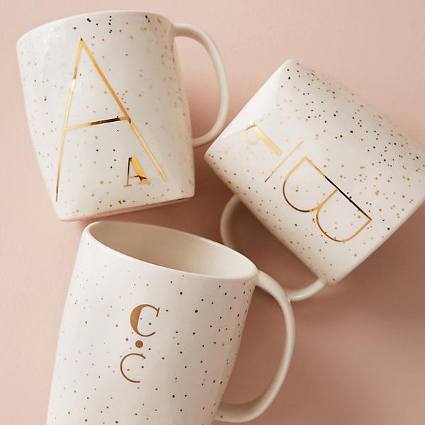 GurlDotCom's tweet photo. 25 pretty but cheap gifts: https://t.co/6dwK8VViYZ https://t.co/uy3xBgdAWz