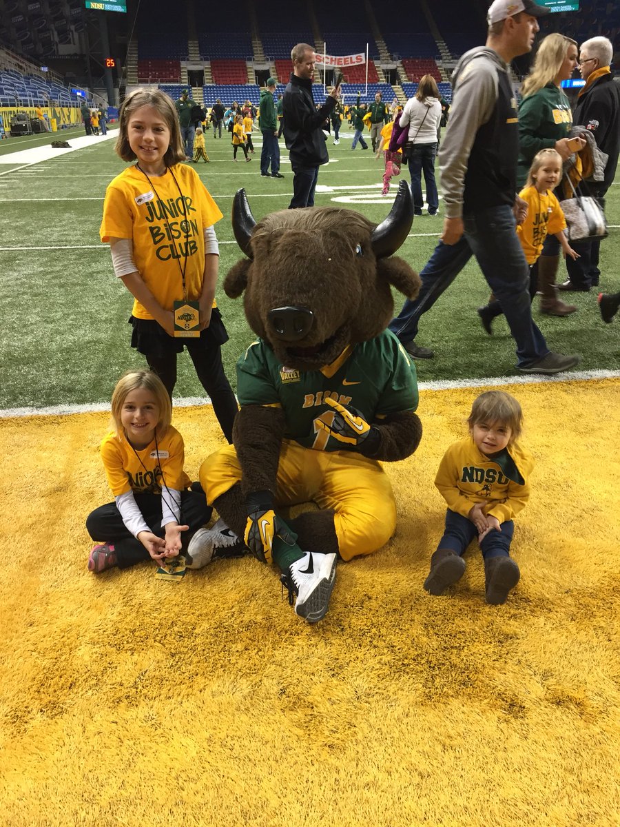AngVanBruggen's tweet photo. Go Bison! #stayhungry https://t.co/MTCX6MOIdJ