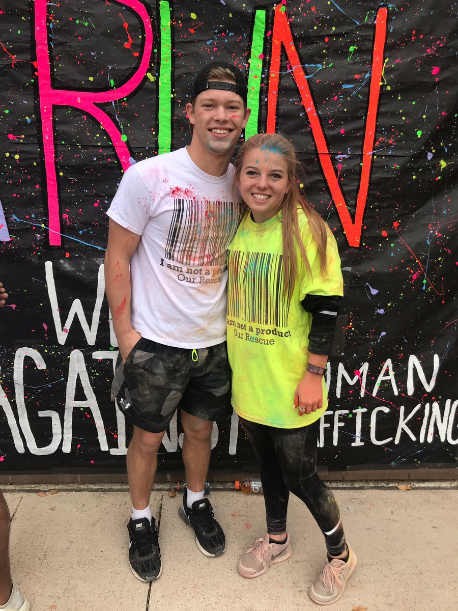 EBegley33's tweet image. ❤️💛💚💙💜 huge shoutout to everyone who came out to help our fight against human trafficking!! #OURrescue #colorrun2017