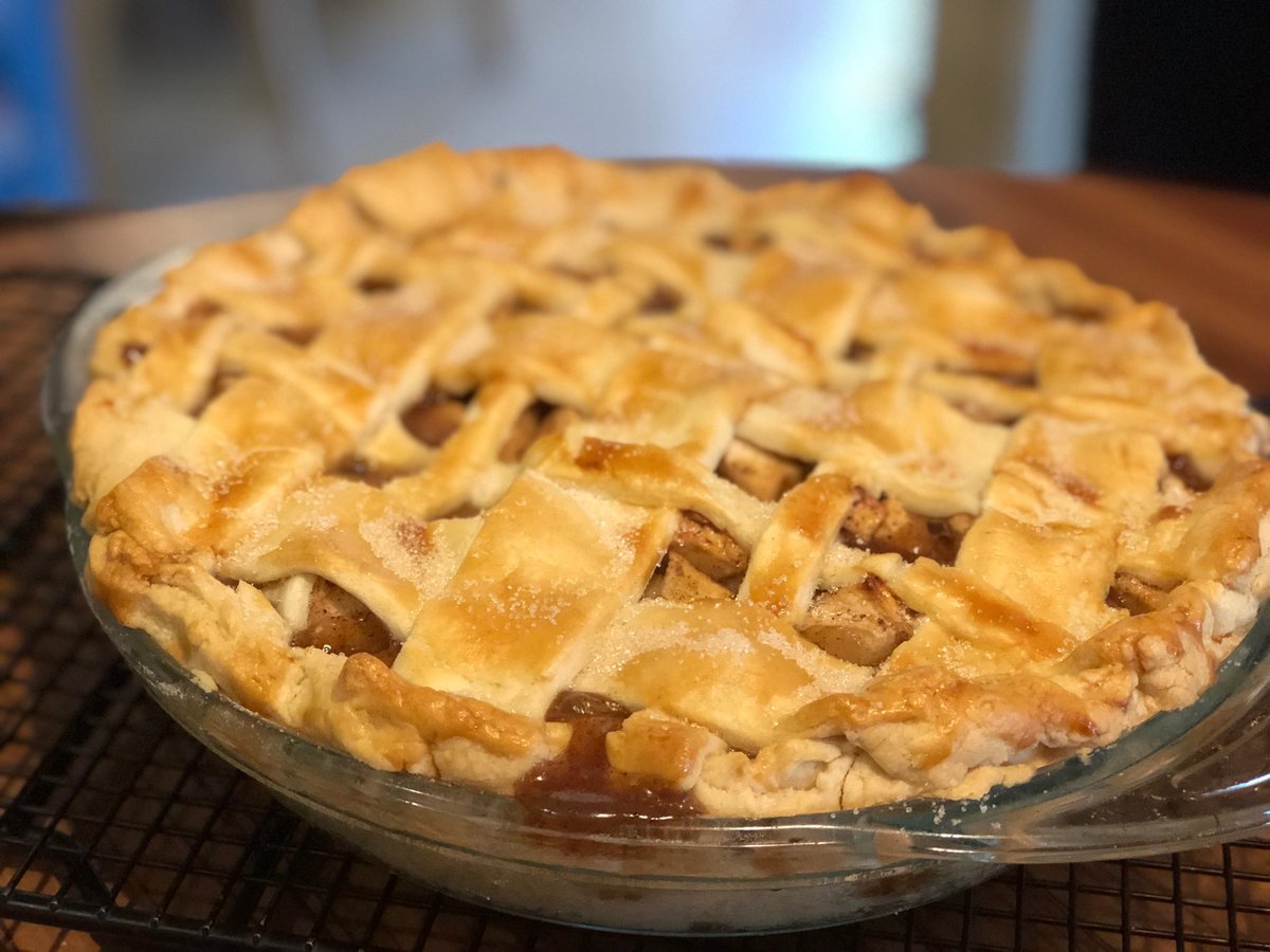 davidashaffe's tweet photo. Friendsgiving Feast with @BocaHomeSchool Senior class tomorrow night!  #ShafferBoys at it again👌👍❤️😊🍁
#ShafferBoyTreats https://t.co/DeyFBiPYy7