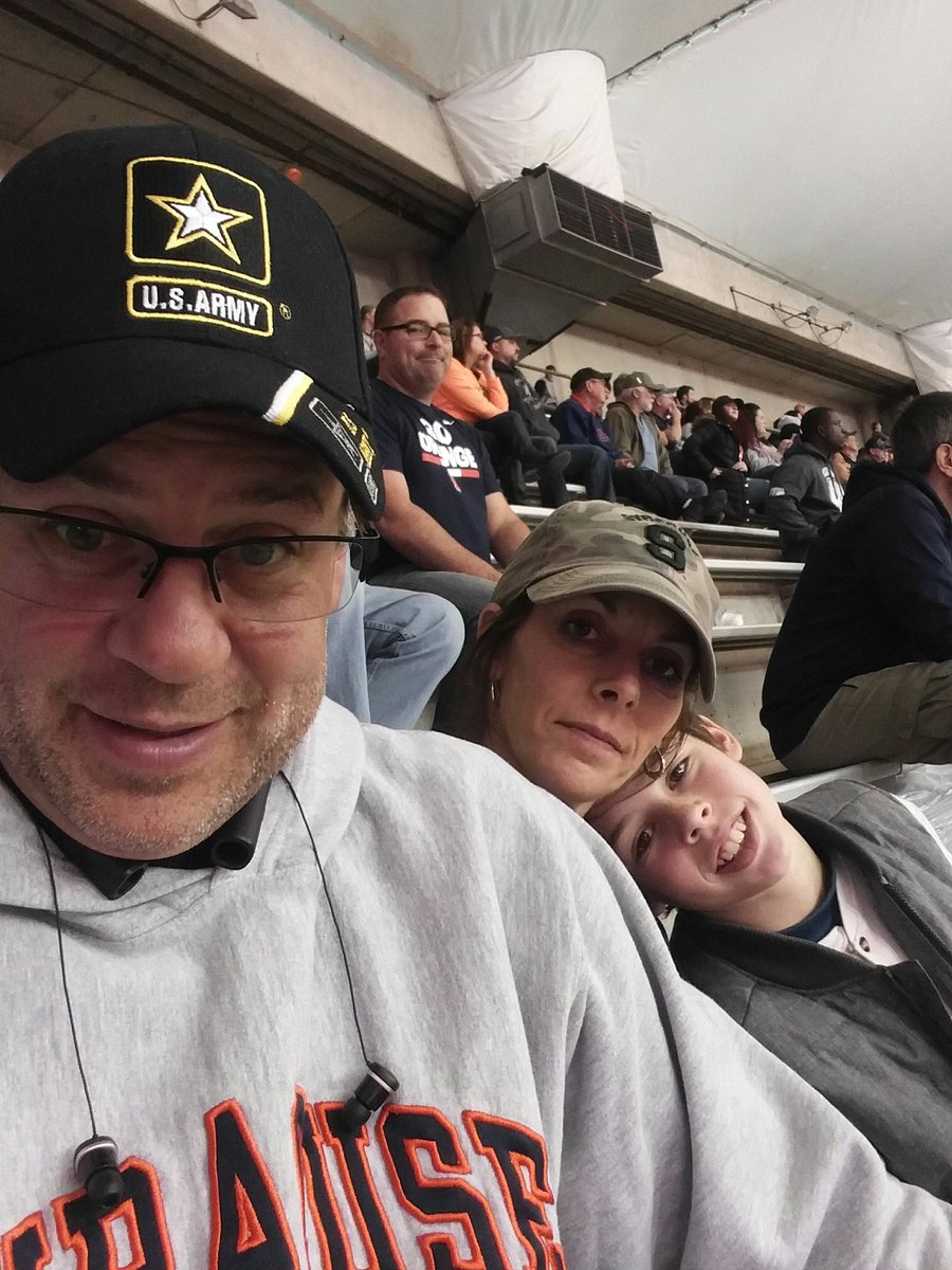 bigbillsyr's tweet photo. #CuseGameDay https://t.co/tEeoo0hyGu