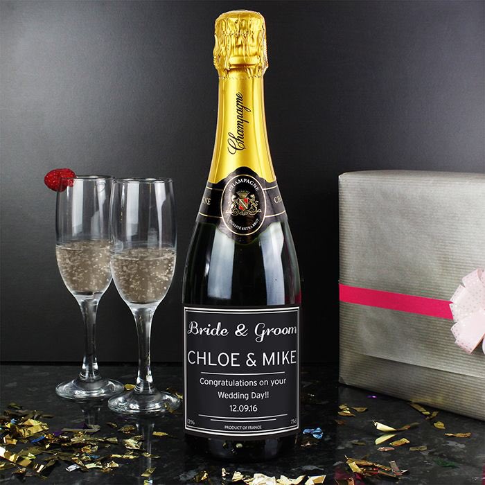 PresentSeason's tweet photo. Personalised Classic Champagne!
This bottle of #Personalised Classic #Champagne is a high quality champagne that has been specially selected by the Association of Merchant Vintners and is the perfect bubbly to make that special occasion go with a swing!

https://t.co/NmF8WPVsPZ https://t.co/Rh4SVirgk1
