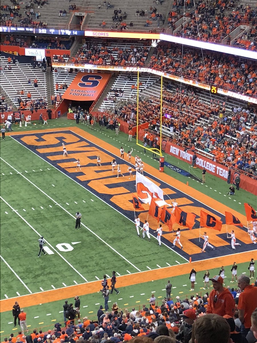 BeccaG06's tweet photo. @CuseFootball  go Cuse!! https://t.co/Quwhx0dKKB