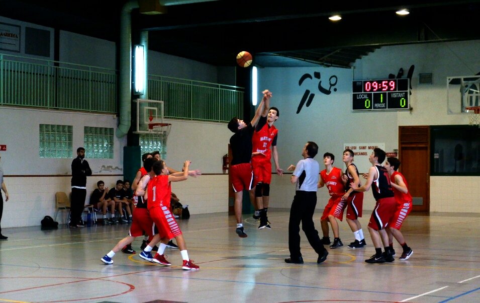 BQMMolins's tweet photo. Molt bon partit del Cadet 03 en la victòria sobre el CB Cantaires Tortosa per 97 a 49. Seguim millorant! #BQManyanetMolins #CM1A https://t.co/YJuckmO5wx