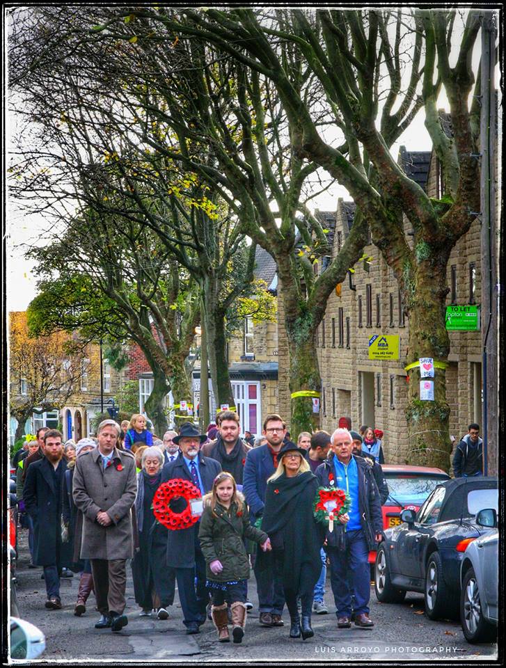 andyksheffield's tweet image. Lovely pic of today's remembrance event on Western Road, Sheffield by the talented Luis Arroya @SheffTreeAction