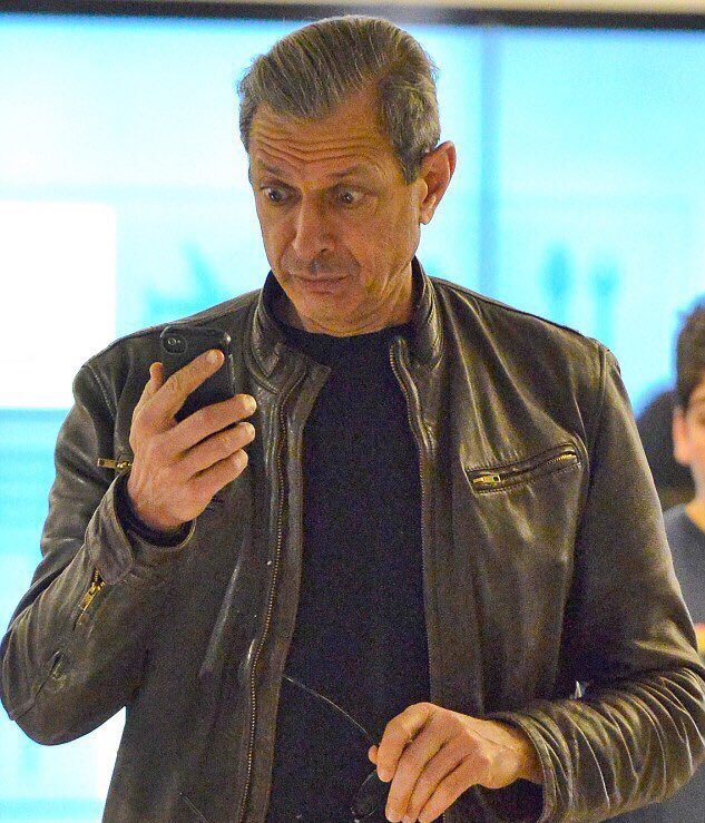 (via <a href="/ChrisLongKSTP/">Chris Long</a>)