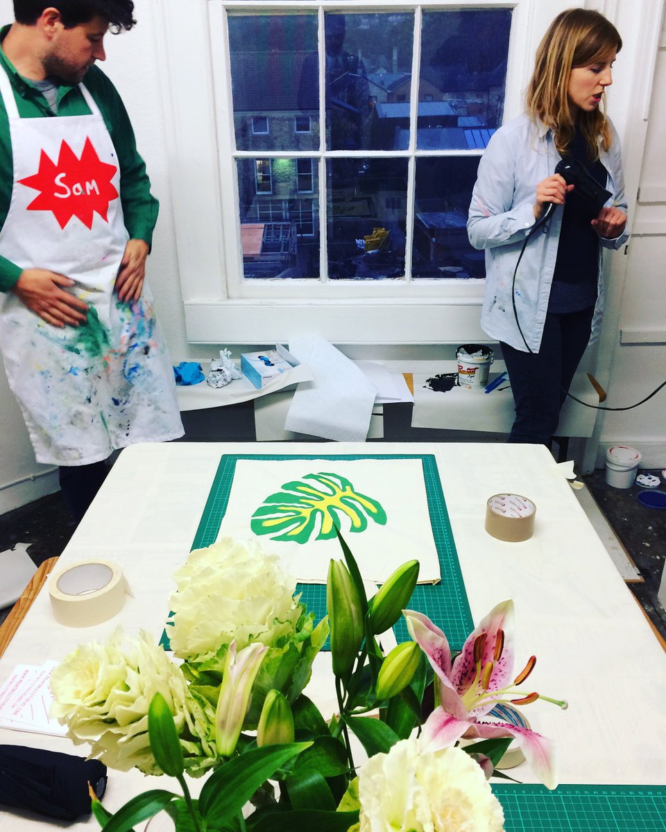modernmakersHH's tweet photo. We spent the afternoon @resident_store screen printing with the lovely #printmillstudios - felt so good to learn some new techniques and hope to have another go very soon! 🌿 https://t.co/dbfUsbbrR7