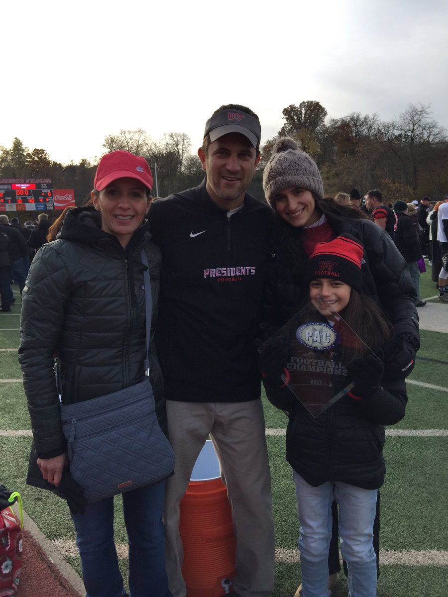 Coach Mike Sirianni tweet media