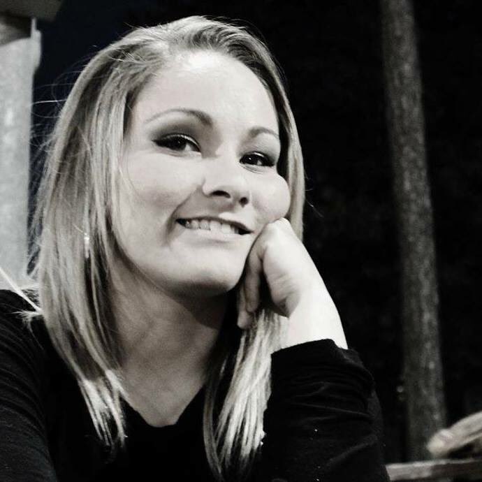 OfficiallyTripp's tweet photo. Today was a real hard day for me. It’s was the day of the funeral to a good friend of mine... Julia you will forever be missed! #FlyHigh #RestEasy sweetheart https://t.co/fIAiAakJ7t