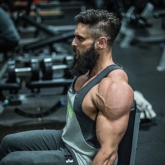 iHeartGuysChat's tweet image. Bearded Tank 😍