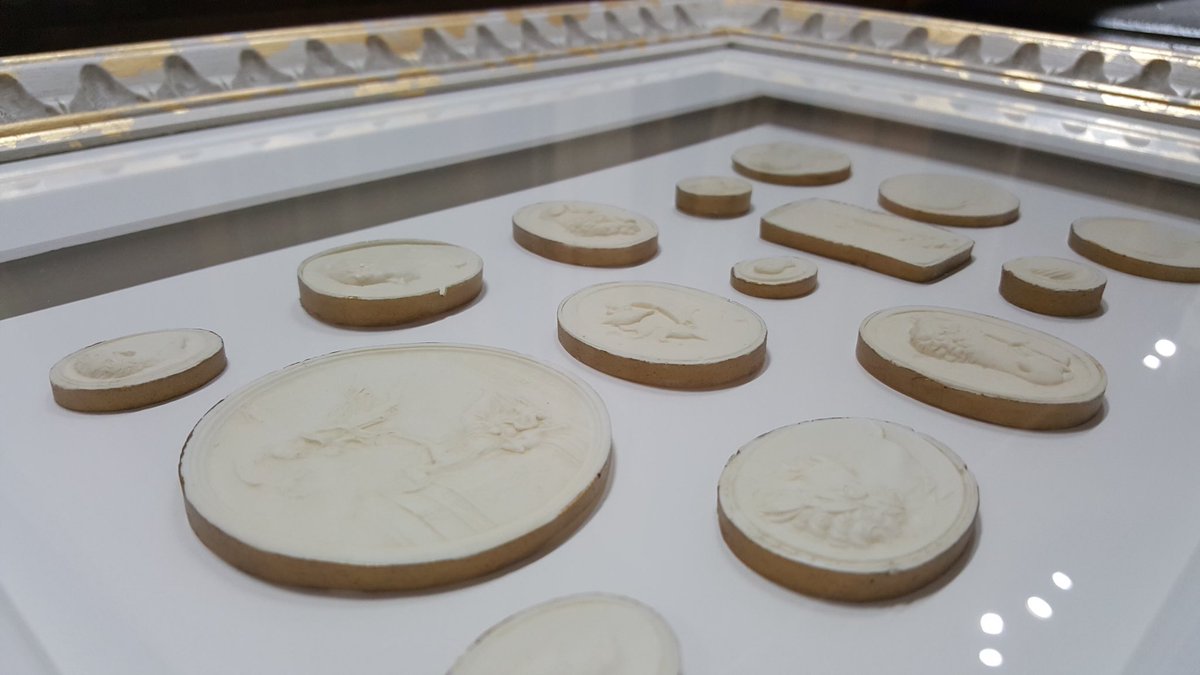 fredreedframes's tweet image. IDEAS FOR HOLIDAY PARTIES? We have you covered with the perfect wall art of white Intaglios placed inside of our custom handmade Frames.