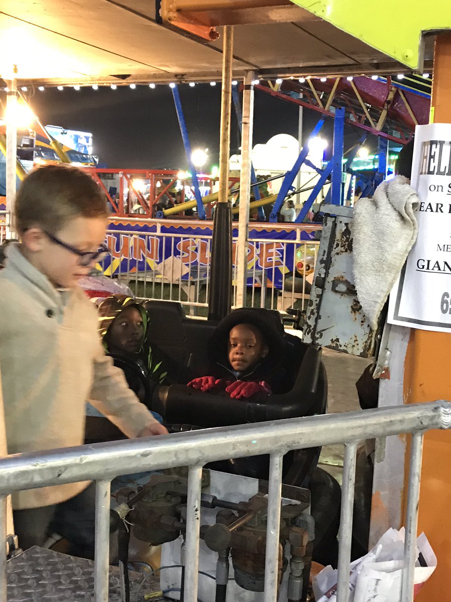 Crystal Howard (@_jaycarent_) on Twitter photo 