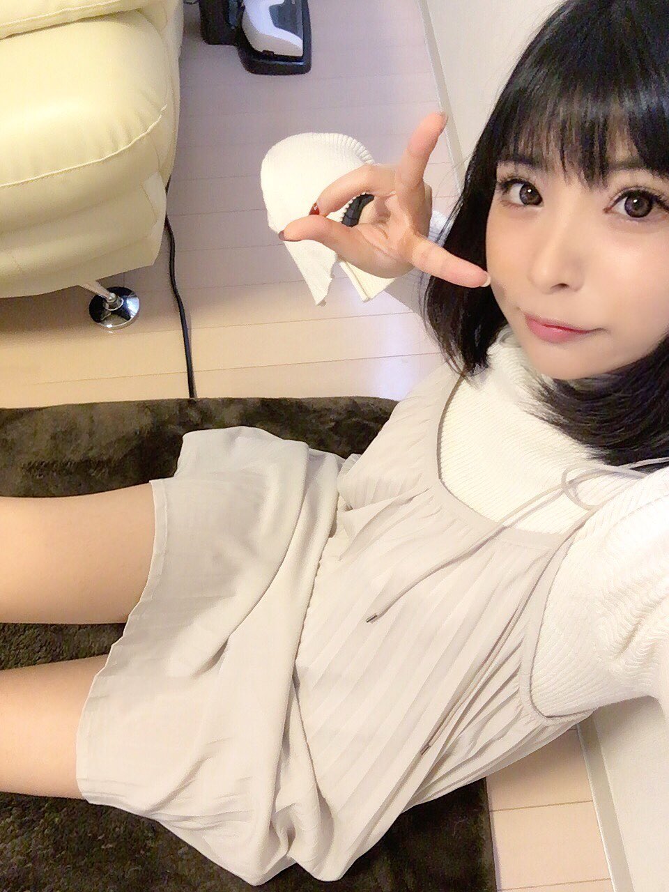 美少女　ノーパン 今日お姉ちゃんがノーパンでパスタに食べに行ってるって言ってました  るるたんは今から秋葉原におでかけするけどるるたんがノーパンだなんて想像しないで下さい 今日はノーパンの日らしいです。 ノーパンの日が拡散されたら素晴らしいなってRT  ...