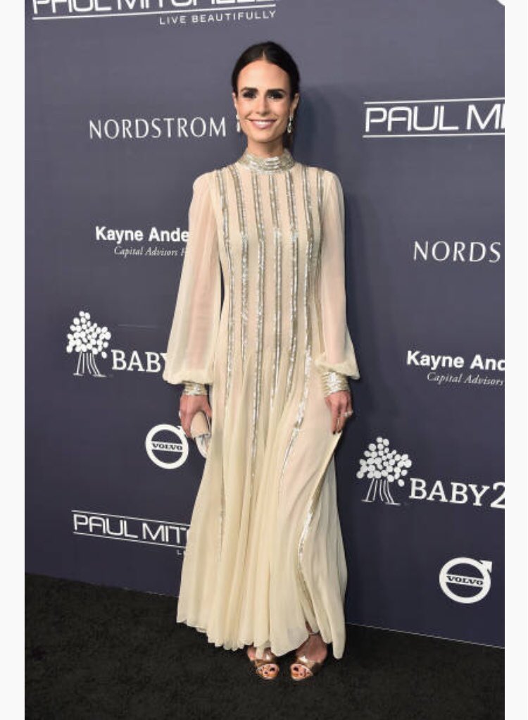 M_Lhuillier's tweet photo. Breathtaking @JordanaBrewster in #mlspring18 at the @baby2baby Gala tonight! ⭐️⭐️ #moniquelhuillier #baby2baby https://t.co/h0tvsQeIhR