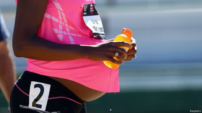 ChicharroJL's tweet photo. El ejercicio aeróbico durante el embarazo es seguro para mujeres sanas no asociándose a un aumento de riesgo de parto prematuro https://t.co/edBgMFB5Xm https://t.co/bzm5wkX39o