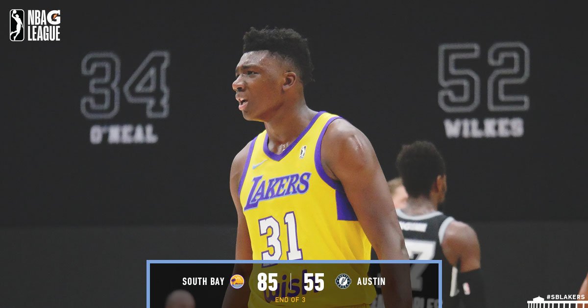 CValleyLakers's tweet photo. Austin awoke the beast.
@nolimittb31 explodes with some big plays in the third to grow the lead. #SBLakers https://t.co/AgcTnaTAFL