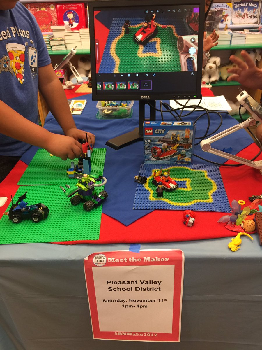 AlexanderTLS's tweet photo. Day 1 of @BNVenturaCA @makerfaire was a success. We worked with so many talented movie makers. @Kaitlyn_Fargo @KGSparkle333 #BNMake2017 https://t.co/LDctzx59Wr