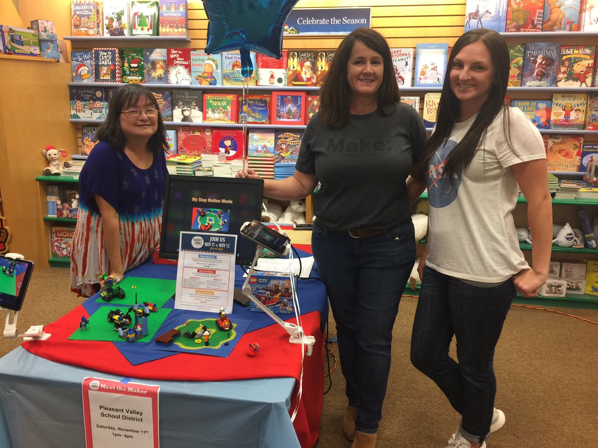 AlexanderTLS's tweet photo. Day 1 of @BNVenturaCA @makerfaire was a success. We worked with so many talented movie makers. @Kaitlyn_Fargo @KGSparkle333 #BNMake2017 https://t.co/LDctzx59Wr