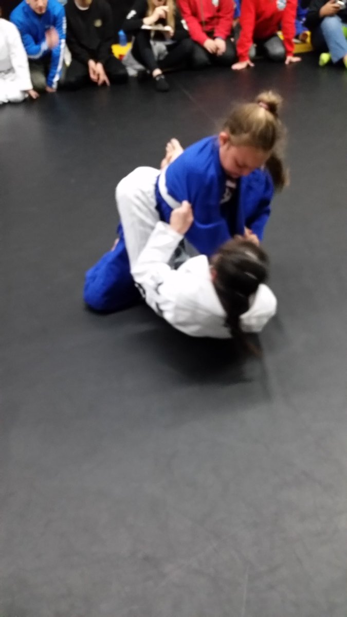 KatVegasSchafer's tweet photo. Had fun at my 1st #BJJ match we never quit @H_O_C_MMA thanks @JustJules007 @CWOWW11 @Steve_Kopac #AbsoluteBJJ https://t.co/yLmYXS4hbS