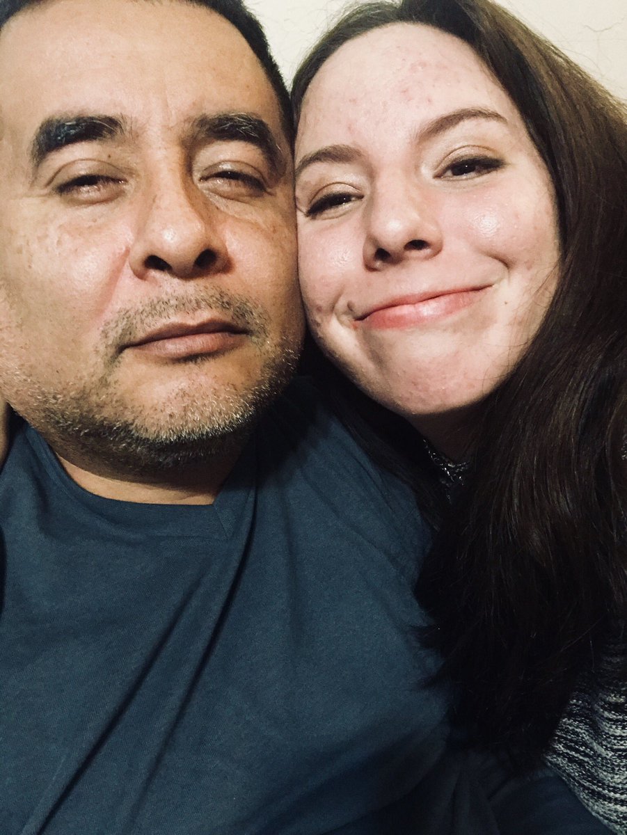 Giljesus67's tweet image. Con mi futura licenciada en economía! #CeterisParibus