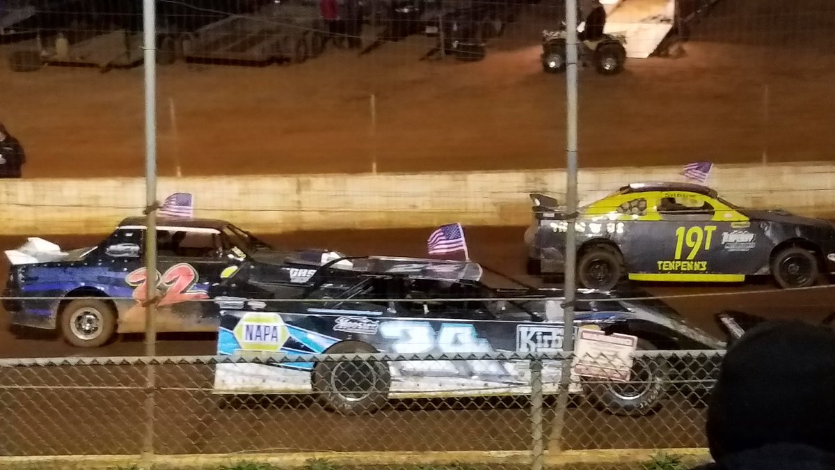 zlracing24's tweet photo. King, Payne, Leonhardi, Roland, Ownby your top 5 qualifiers @NorthGAspeedway 
#fastzach https://t.co/VgyAblGMth
