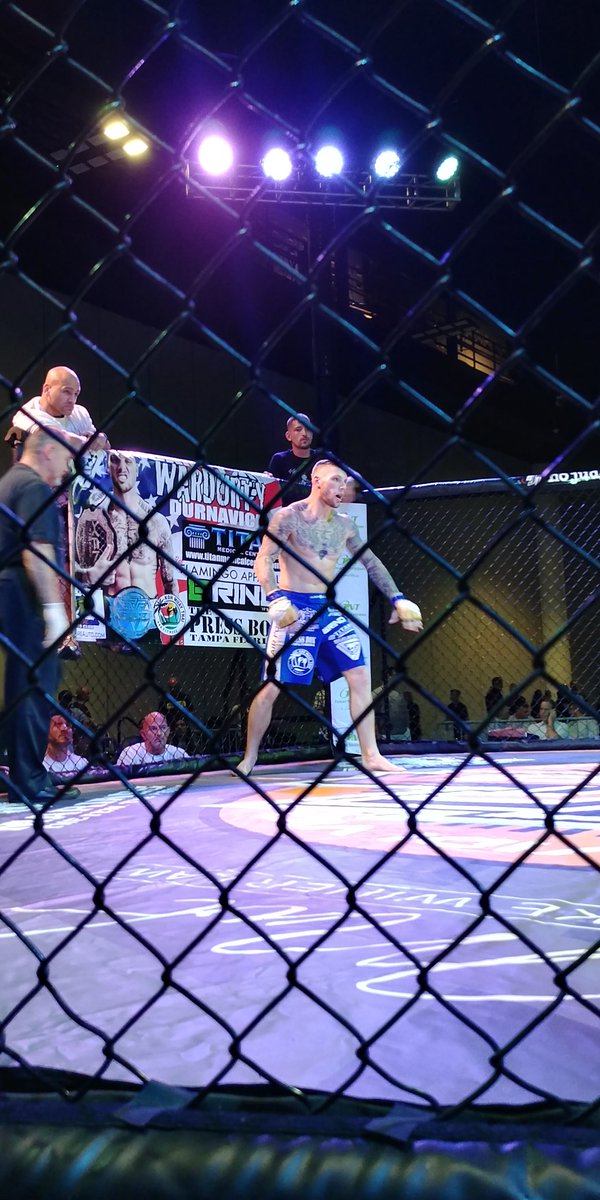 TheMMAMatthew's tweet photo. #USAirForce veteran Danny Durnavich getting ready to make his pro debut at #V3Fights64 in Tampa! #VeteransDay #SupportAllMMA #SupportOurVeterans @CageZombies https://t.co/0nJq2lA7g5