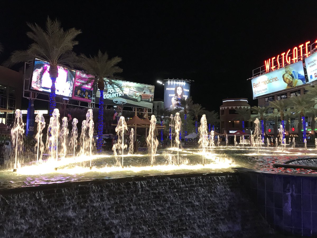 jgalligan17's tweet photo. Phoenix has a few assets. #DesertGem https://t.co/PPUcDC8omO