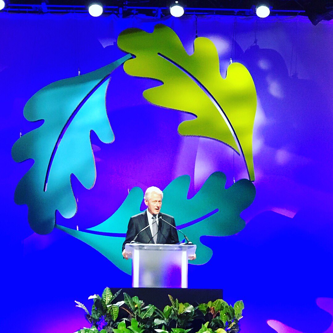 USGBC's tweet photo. Still not over it... #Greenbuild17 #ALLIN https://t.co/tjHO4FvU1k
