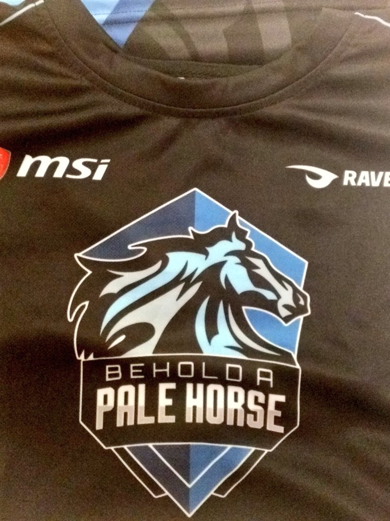 yumi_cheeseman's tweet image. It's the end of the @rlcs run for the OCE fan favourites, but we'll be seeing them again at #RLCSWC 

Giving away a signed @palehorseesport Jersey.

To enter, Like, Retweet and follow:
@CJCJ_RL 
@Kamii_RL 
@kiaa_rl 
@yumi_cheeseman
