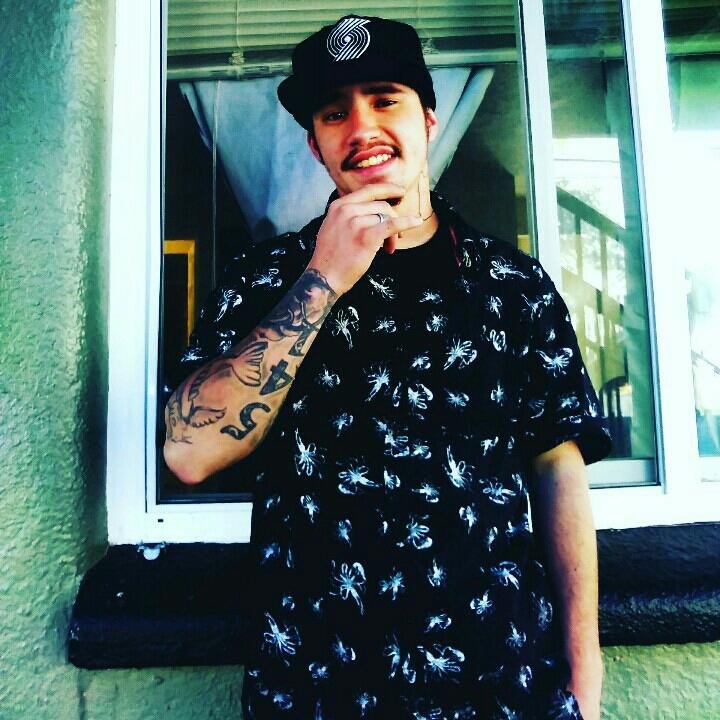 PhaseV_IESB's tweet photo. off work heading homw#Liveme 🔥LS🔥LOWKEYPRIMAL🔥 https://t.co/NYECFFglZ2 https://t.co/20LiaGGqTv