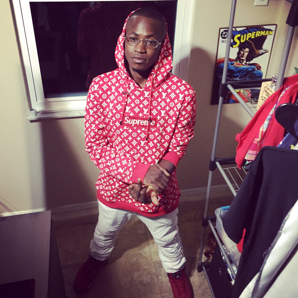 BoyBillionaire1's tweet photo. Louis Vuitton Don. #YNTDaMobb #HotBoyLifestyle #HotBoyBillion #BillionsOnBillions #KingOfPalmBeach https://t.co/hV6vNAmkWZ