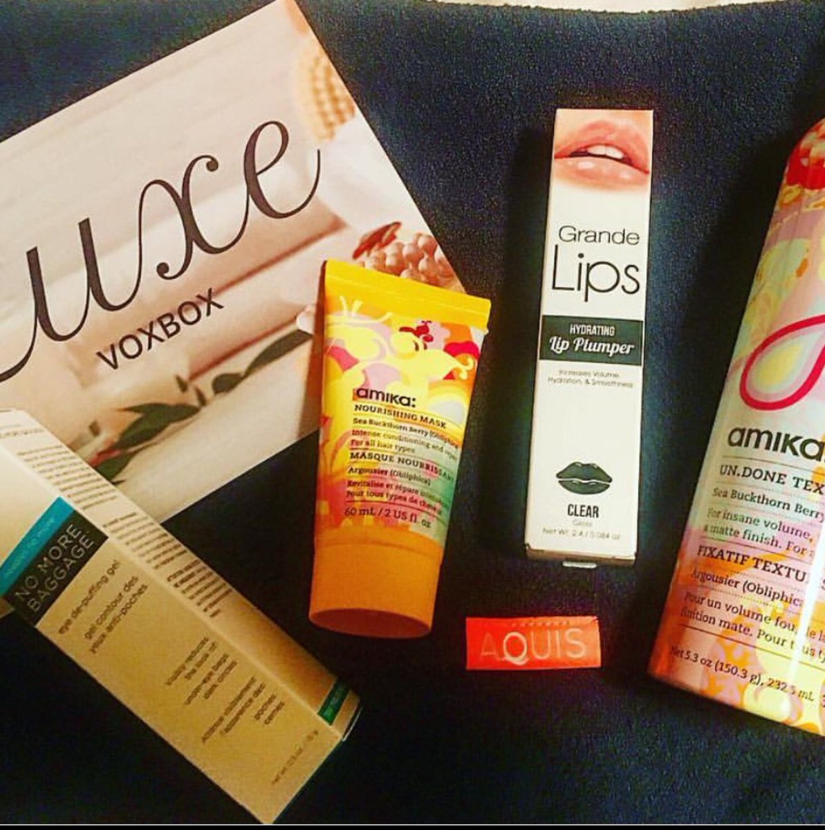 AModernHijabi's tweet photo. I absolutely loved the products in this Luxe Voxbox from @influenster  @GrandeCosmetics #GotItFromGrande #Complimentary #Contest https://t.co/mMiDyuWtFy