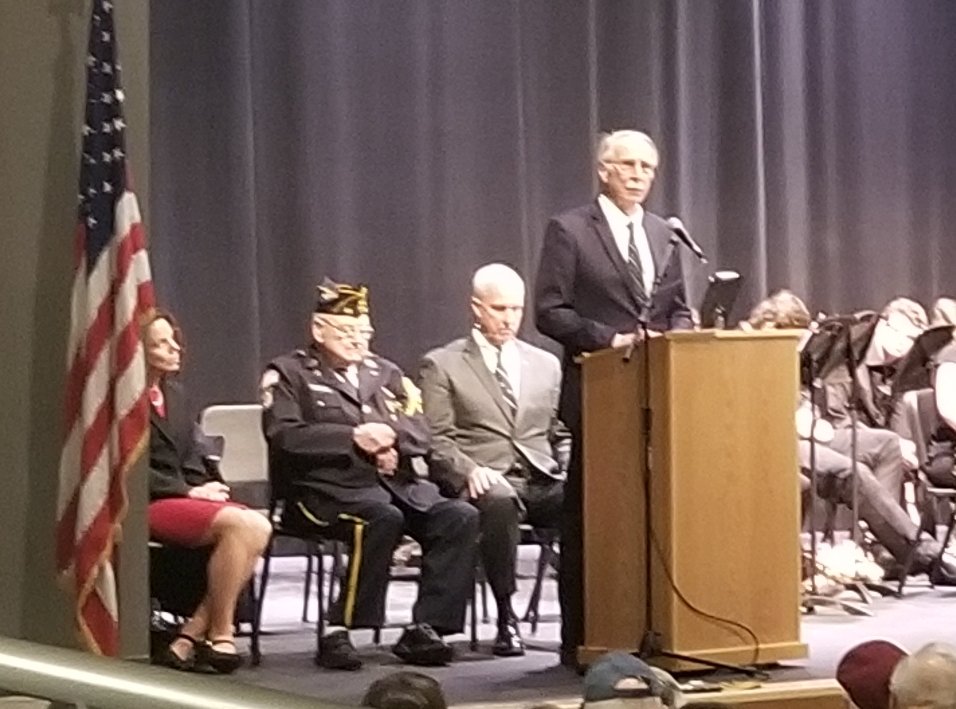 SueCollardOcean's tweet photo. Beautiful Veteran's Day Service. Inspiring speech by my Step Dad. Thank you Bill Chetwynd and all our veterans for all you have done for our country. #PeaceOverFear  #TogetherWeStand https://t.co/GapaXCvmRJ