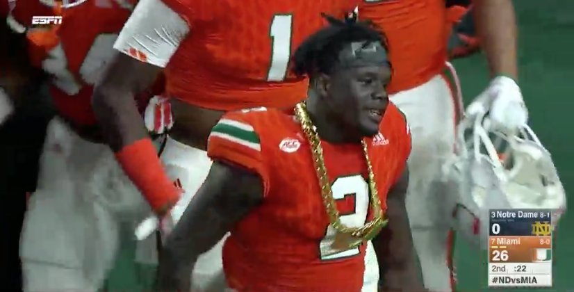 BleacherReport's tweet photo. Third times a (turnover) chain! 

#NDvsMIA https://t.co/R8GGS76U66