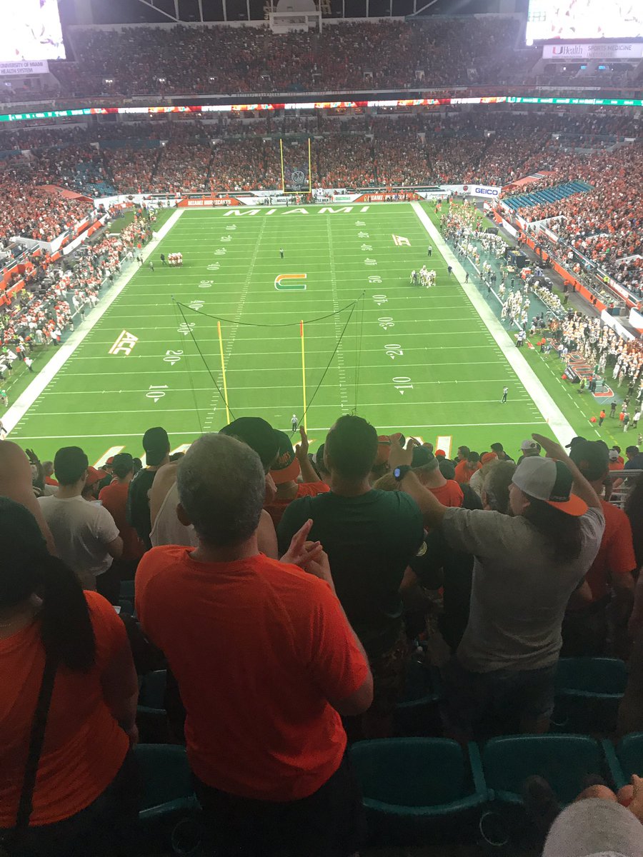 ryanterribile's tweet photo. Kicking the ever living shit out of Notre Dame #uback #gocanes https://t.co/rRxfqdmMJl