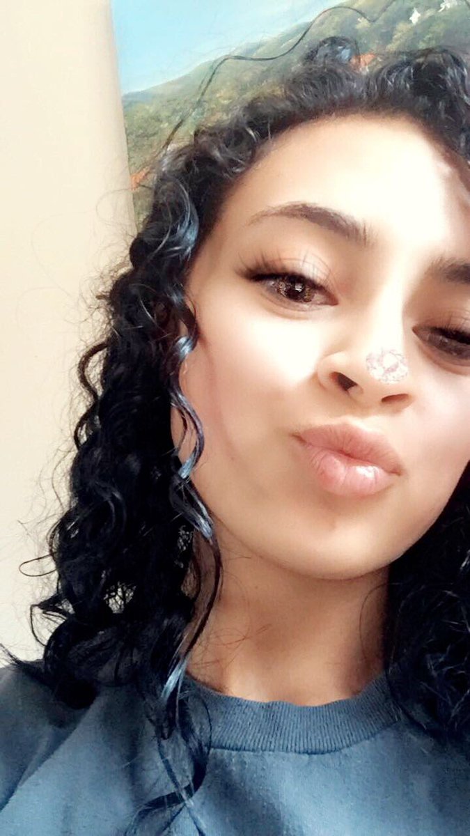 Banneebee's tweet photo. It's been a year process, time consuming, and expensive but my curls are finally coming back to life ❤️😭 https://t.co/jkuuXgB3OS