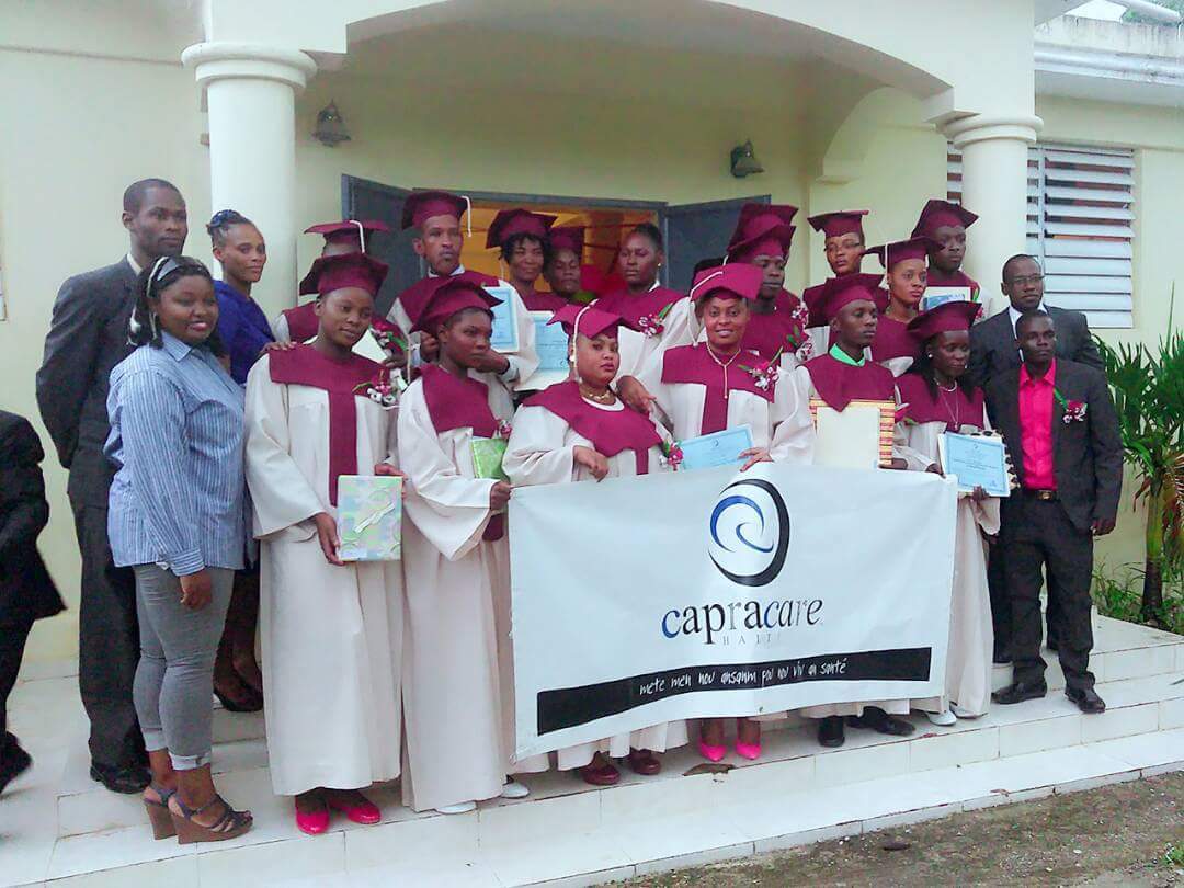 JeanPierreLouis's tweet photo. Meet #CapraCare's 16 Graduates of the CapraCare Community Health Workers Training Program | Cycle 1
THIS IS DEVELOPMENT! THE BUILDING OF A LOCAL CAPACITY WORK FORCE!!!
Learn More: https://t.co/PxCyaYQJNT https://t.co/r9oIvBG6H3